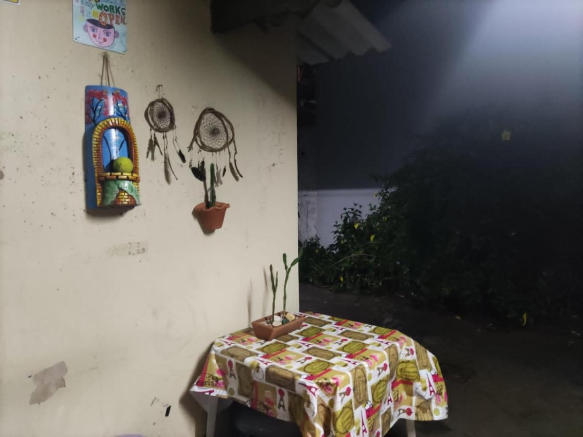 Urban Hostel Pedro Juan Caballero Buitenkant foto