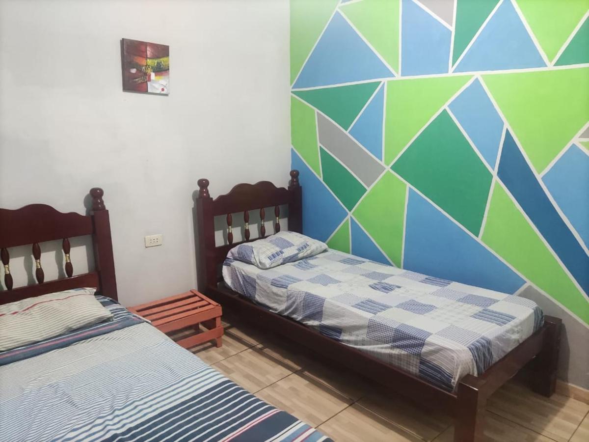 Urban Hostel Pedro Juan Caballero Buitenkant foto