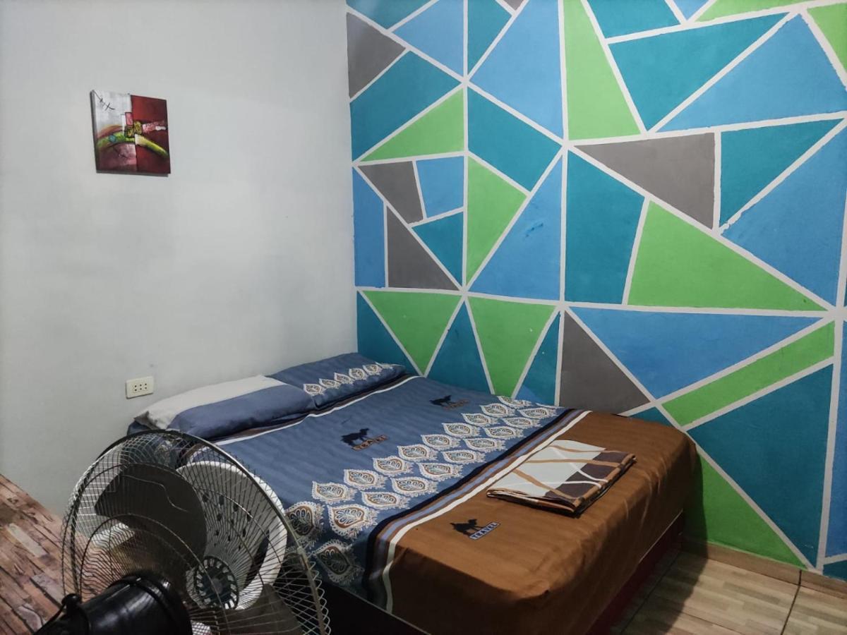 Urban Hostel Pedro Juan Caballero Buitenkant foto